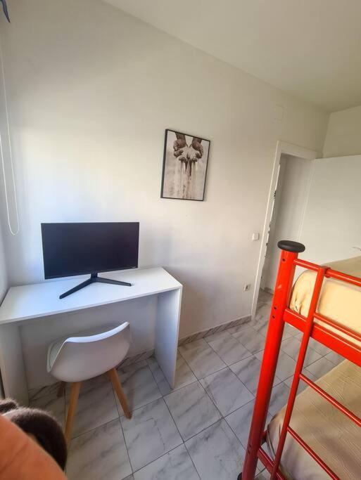 Nice Beachside 2-Bd Apt Near Barcelona Cunit Eksteriør billede